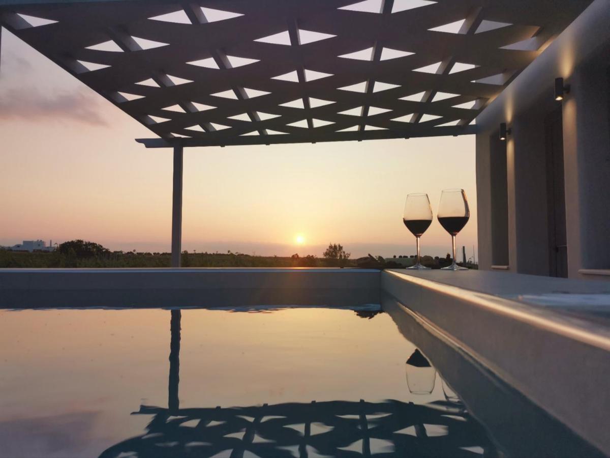 Melivoia House Collection - Private Jacuzzi Villas Foinikia  Екстер'єр фото
